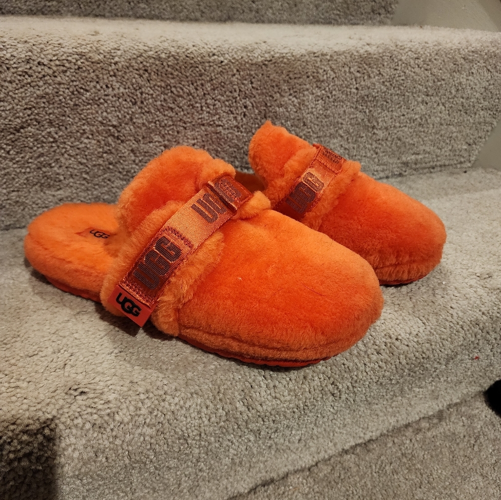 Hazard Orange UGG Fluff It slippers